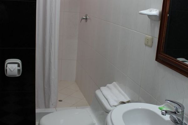 Quechuas Backpackers (Puno)
